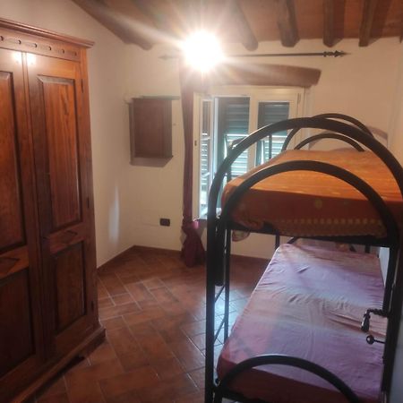 דירות קמפיליה מריטימה Casa Dei Nonni 57021 מראה חיצוני תמונה